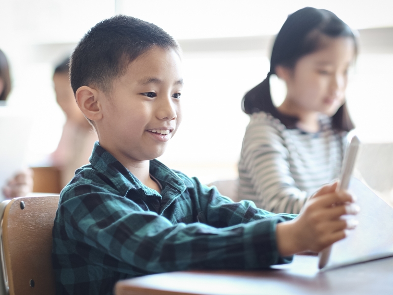 小学校低学年 イメージ